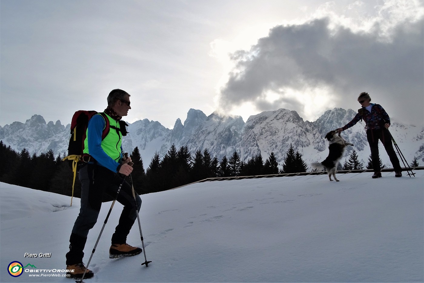 14 Vista sulle 'Piccole Dolomiti Scalvine'.JPG